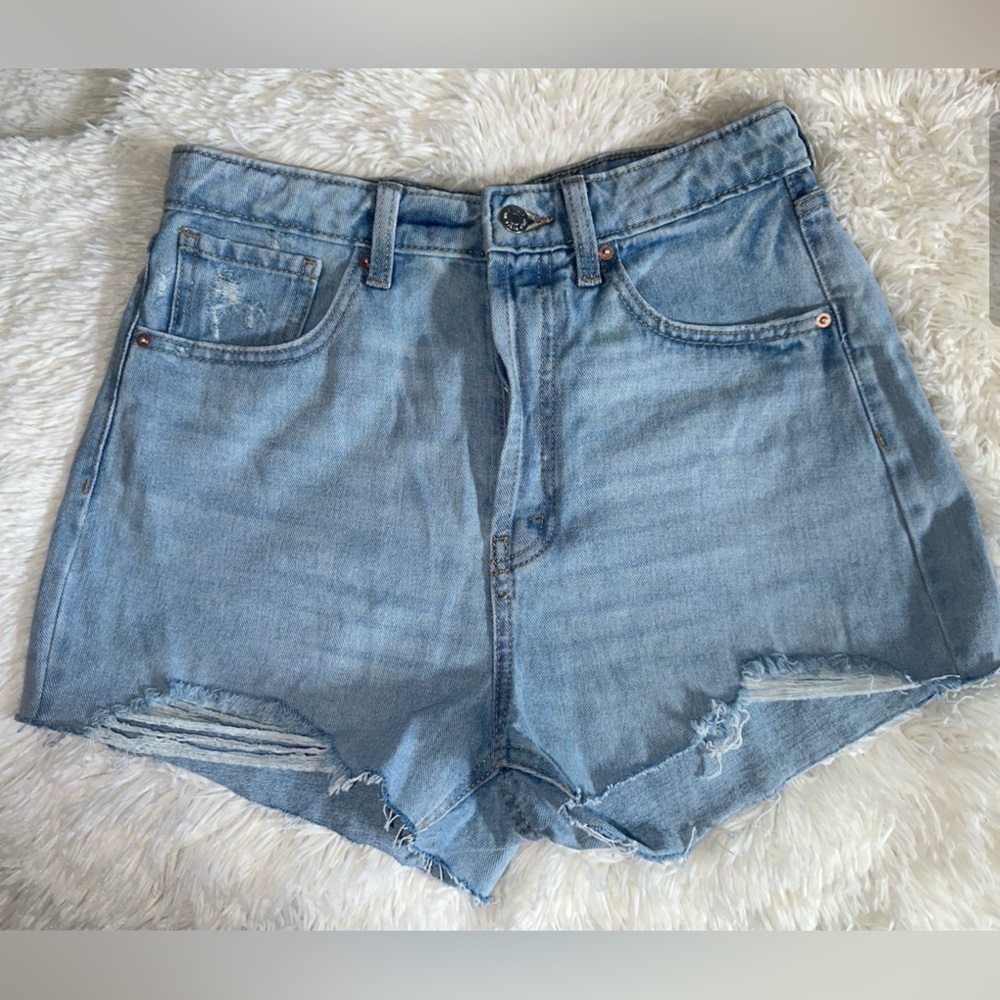 Wild Fable Highest Rise Cut-Off Shorts Distressed Size 6 Light wash Button Fly